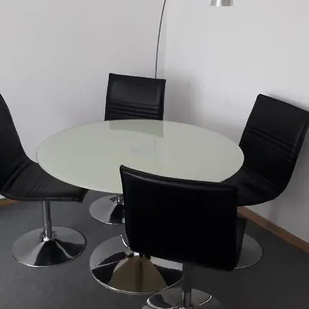 3-zimmer-apartment Mit Terrasse Zorge